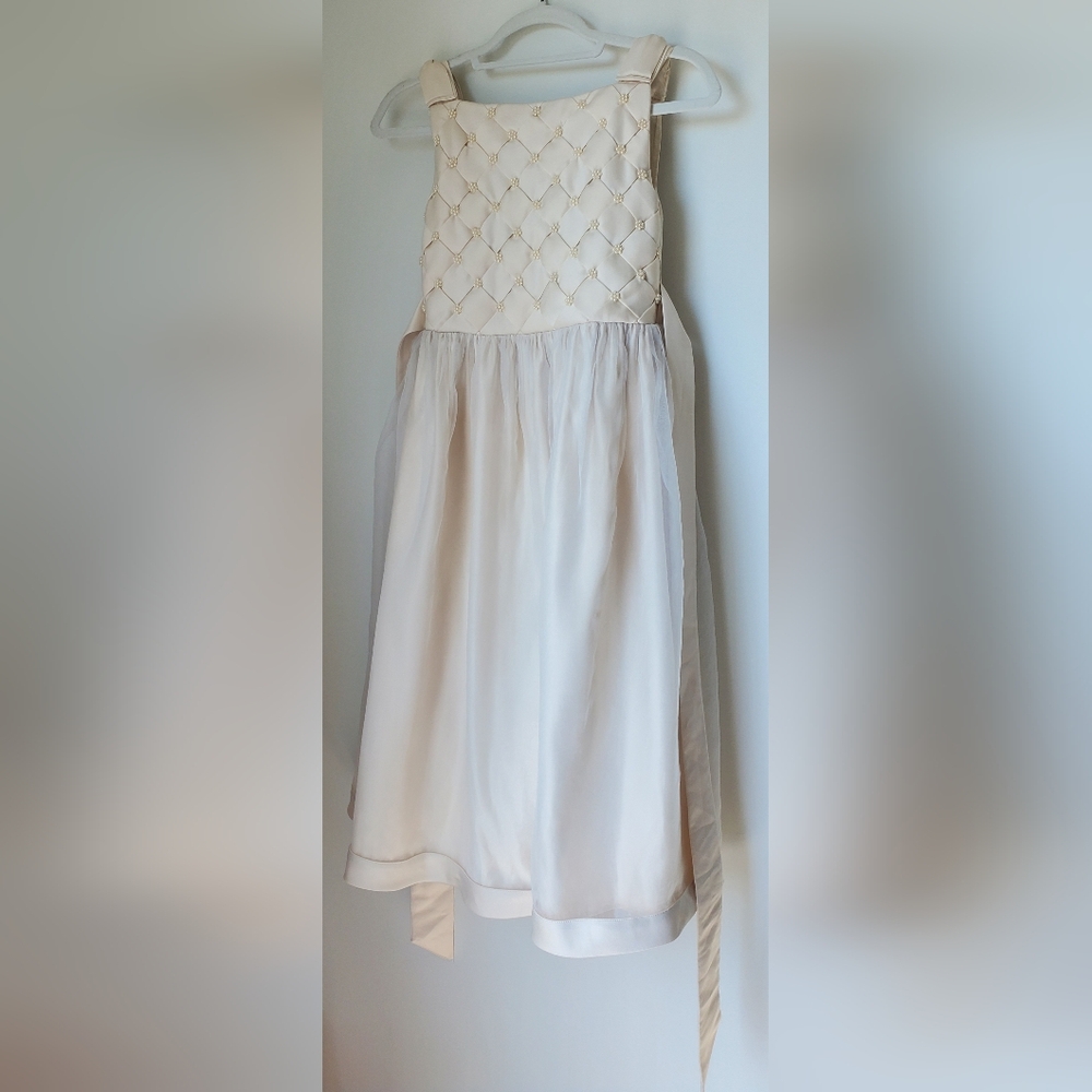 Flower girl Size 14 Cream Pearl Dress